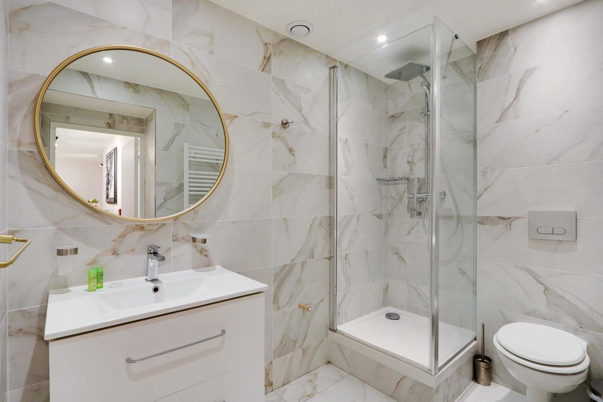 Intimate Apartment With Air Conditioner & Jacuzzi 2Br 6P Montmartre Paris Dış mekan fotoğraf