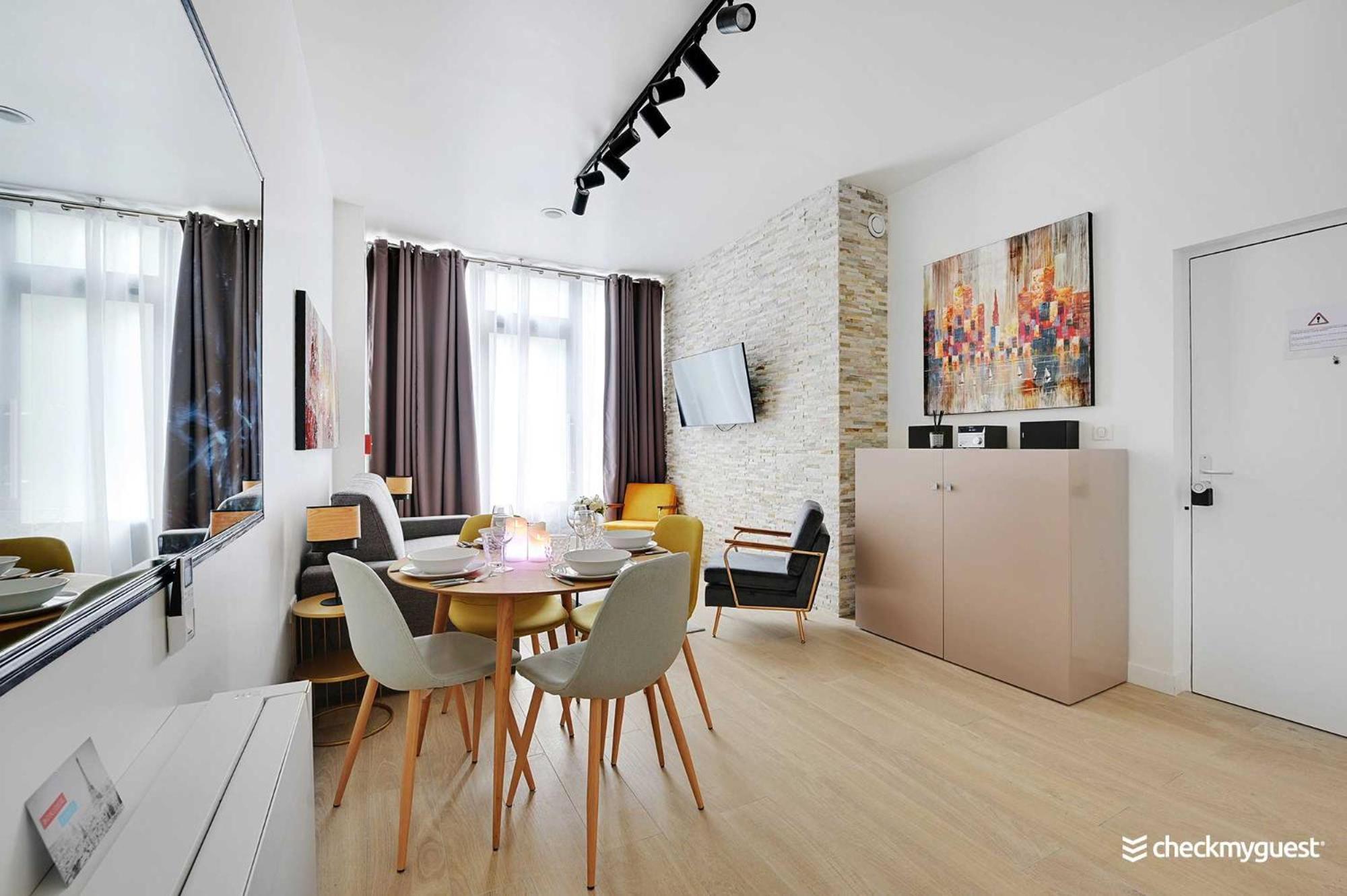 Intimate Apartment With Air Conditioner & Jacuzzi 2Br 6P Montmartre Paris Dış mekan fotoğraf